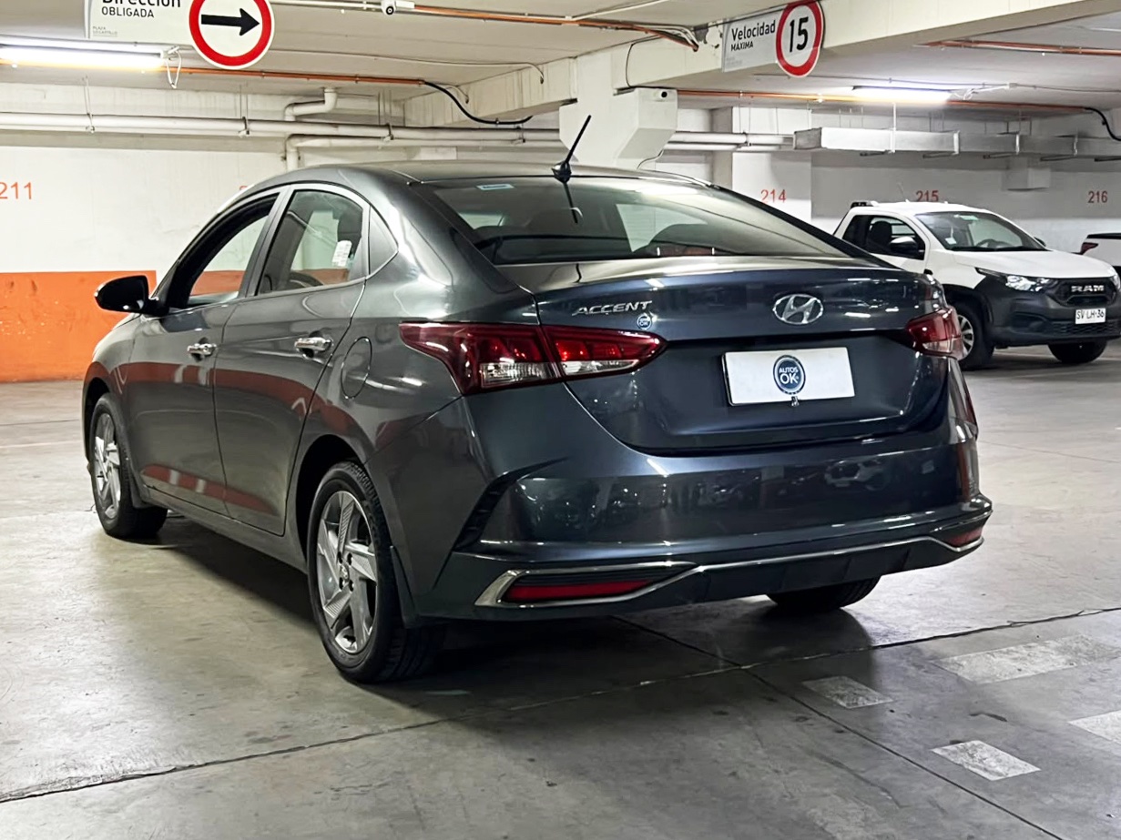 2023 Hyundai Accent miniatura 4