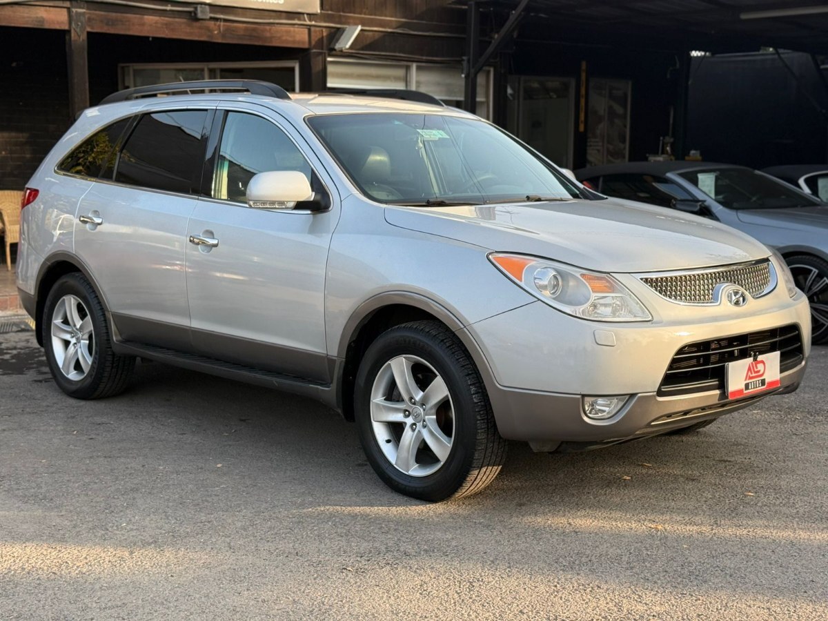 2011 Hyundai Veracruz miniatura 3
