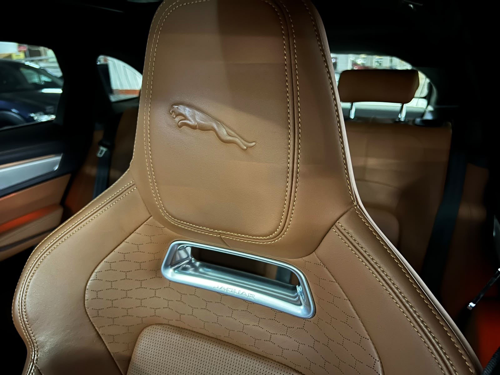 2024 Jaguar F-Pace miniatura 24
