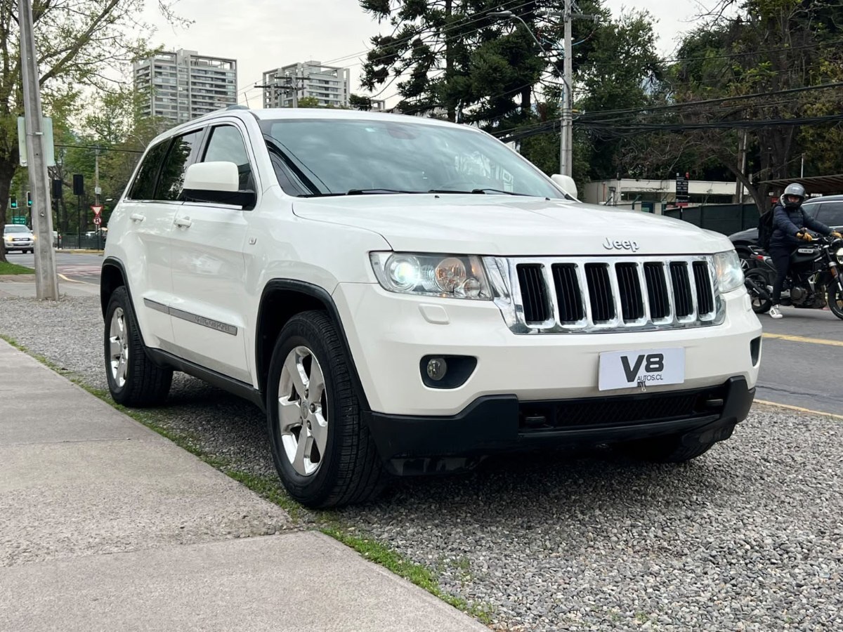 2011 Jeep Grand Cherokee miniatura 3
