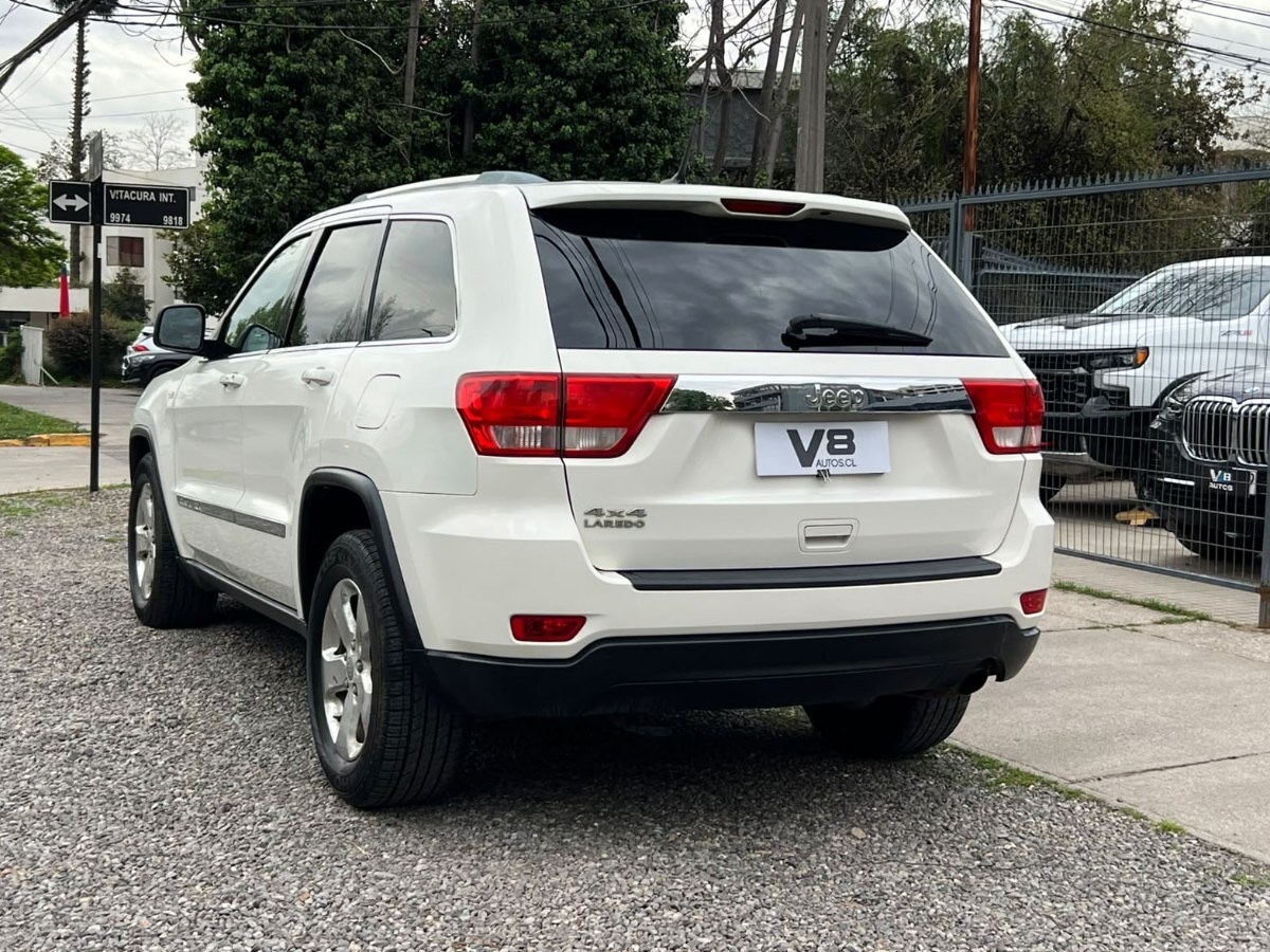 2011 Jeep Grand Cherokee miniatura 6