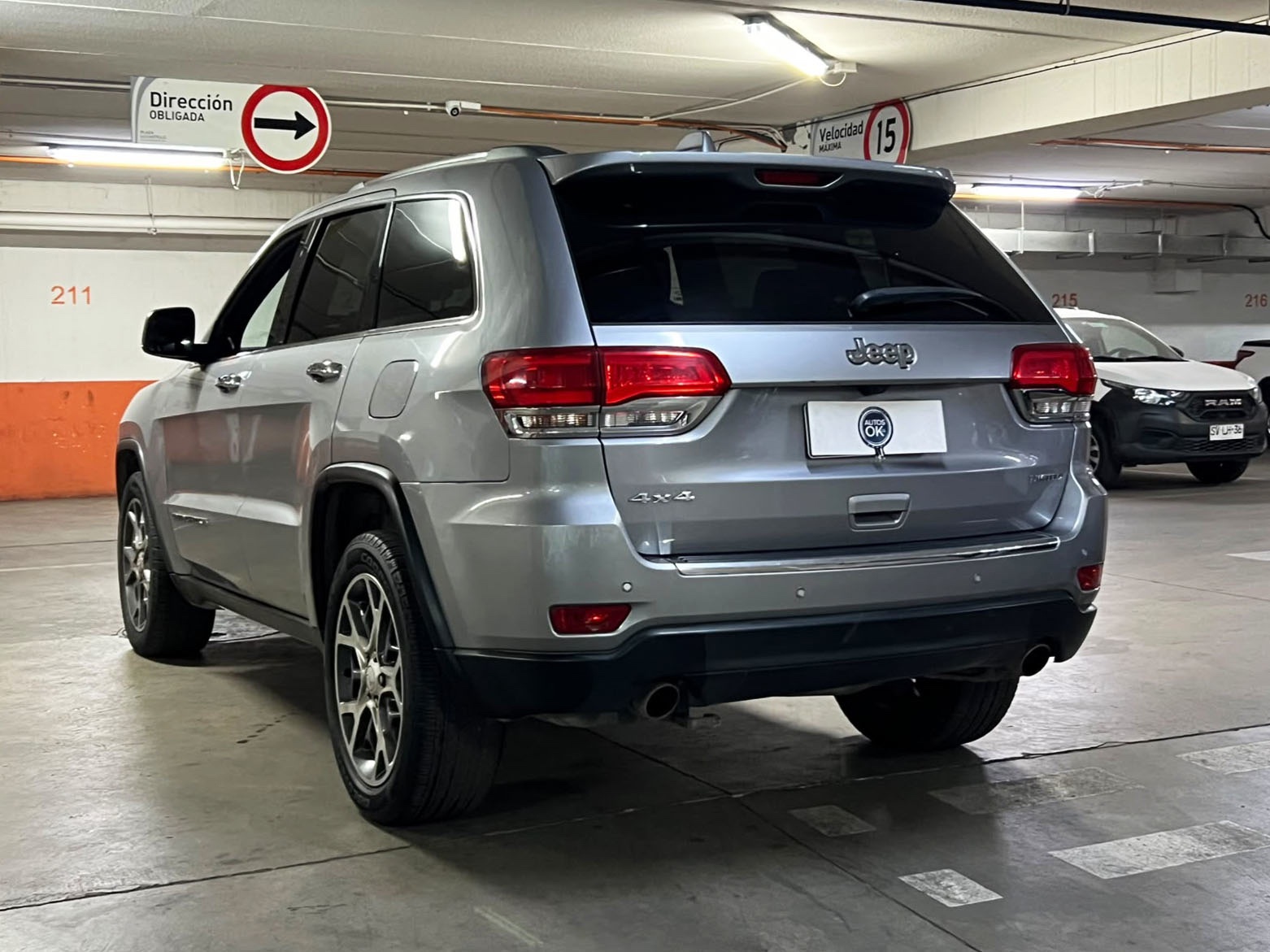 2019 Jeep Grand Cherokee miniatura 6