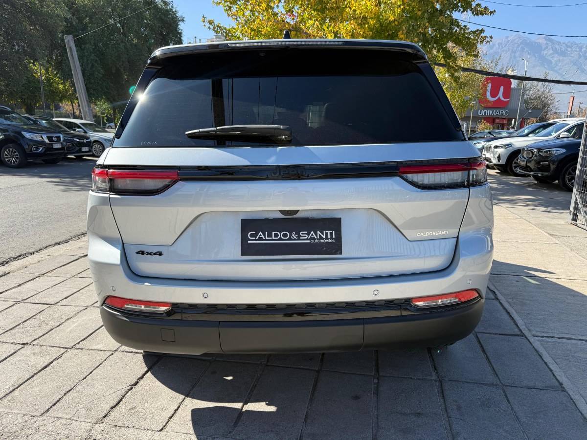 2024 Jeep Grand Cherokee Laredo miniatura 3