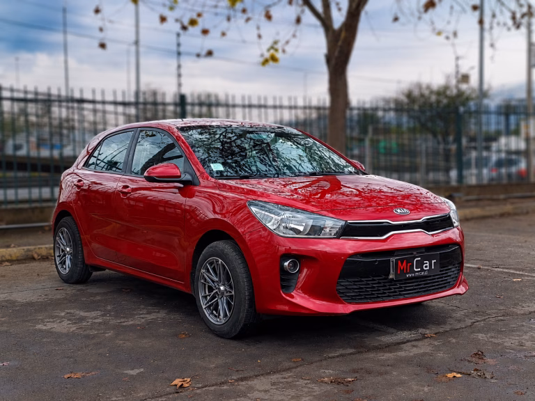 2019 Kia Rio 5 miniatura 2