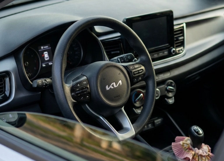2022 Kia Rio 5 miniatura 7