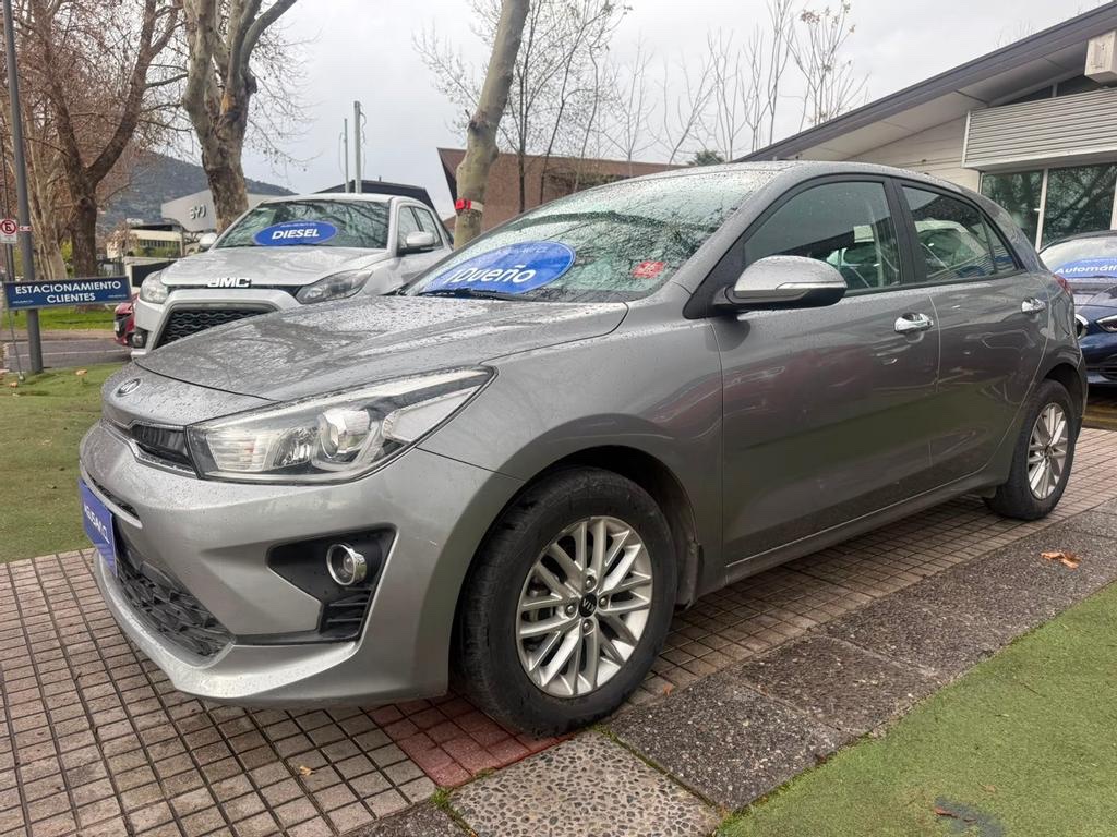 2022 Kia Rio 5
