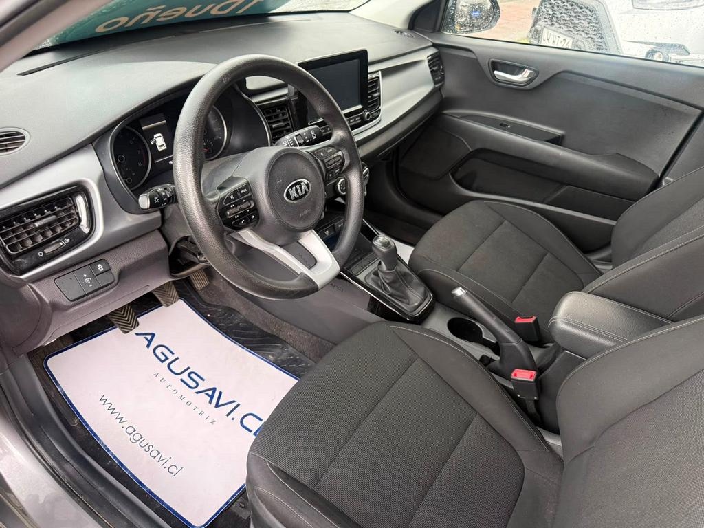 2022 Kia Rio 5 miniatura 12