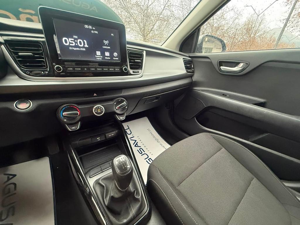 2022 Kia Rio 5 miniatura 14