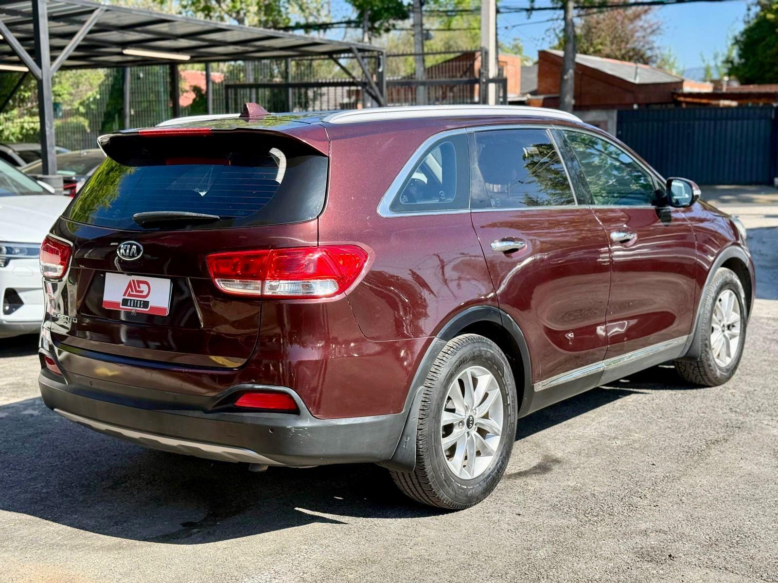 2015 Kia Sorento miniatura 4
