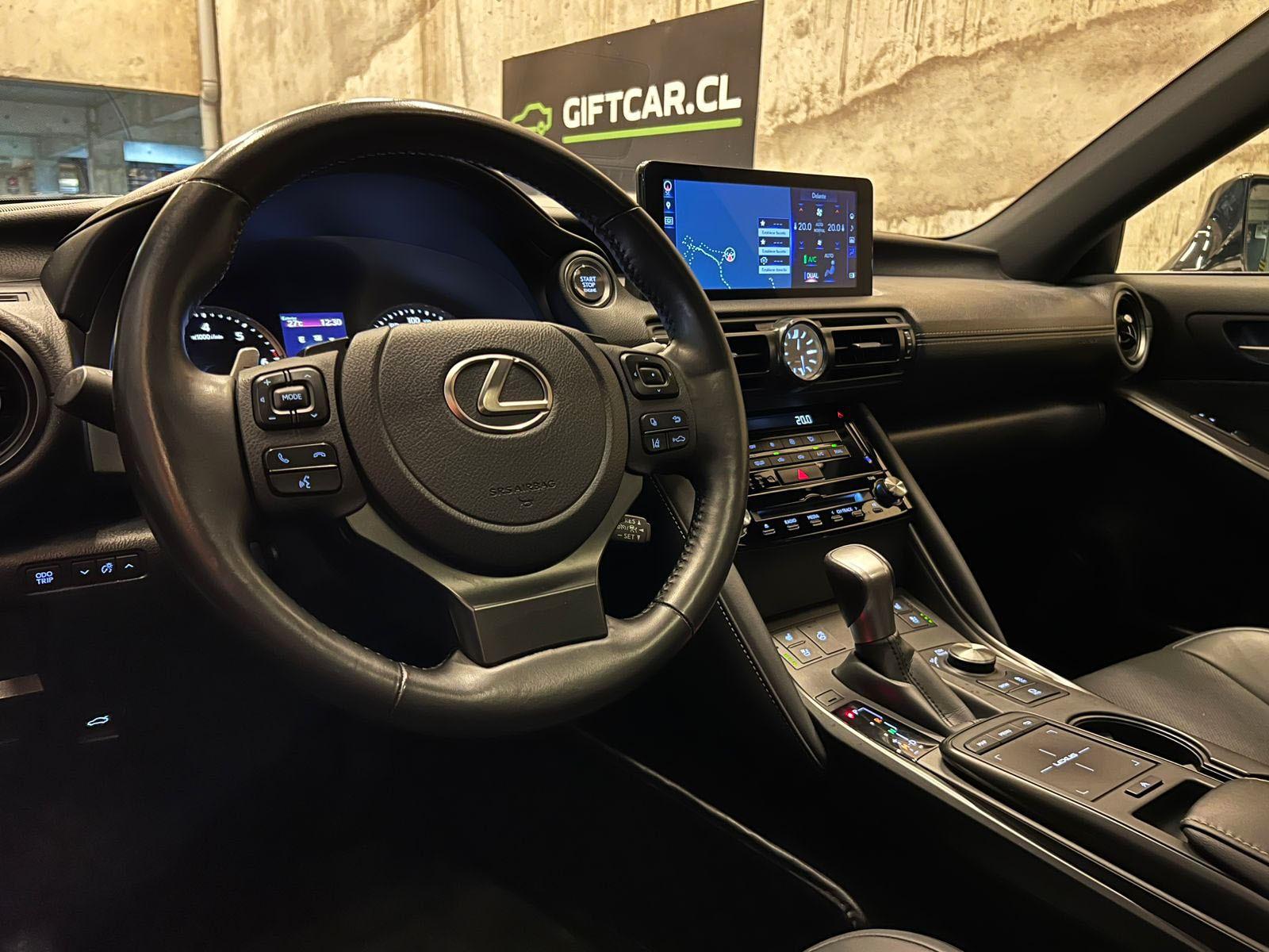 2024 Lexus IS300 miniatura 5