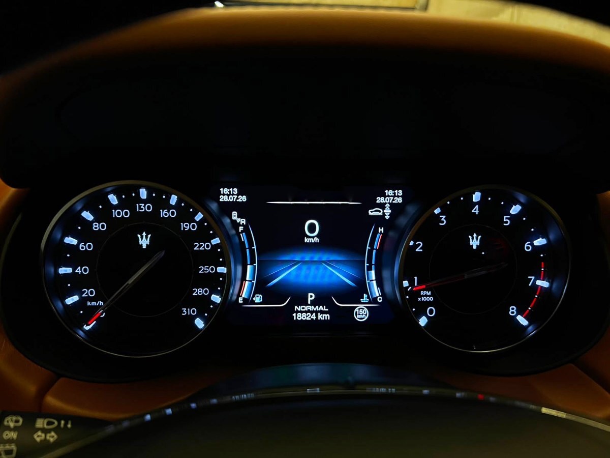 2023 Maserati Levante miniatura 12