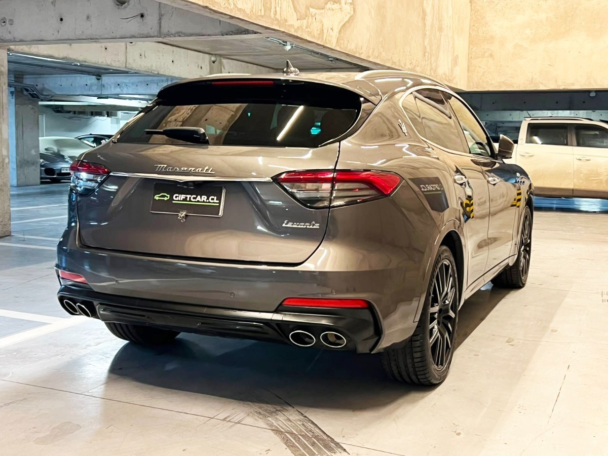 2023 Maserati Levante miniatura 4