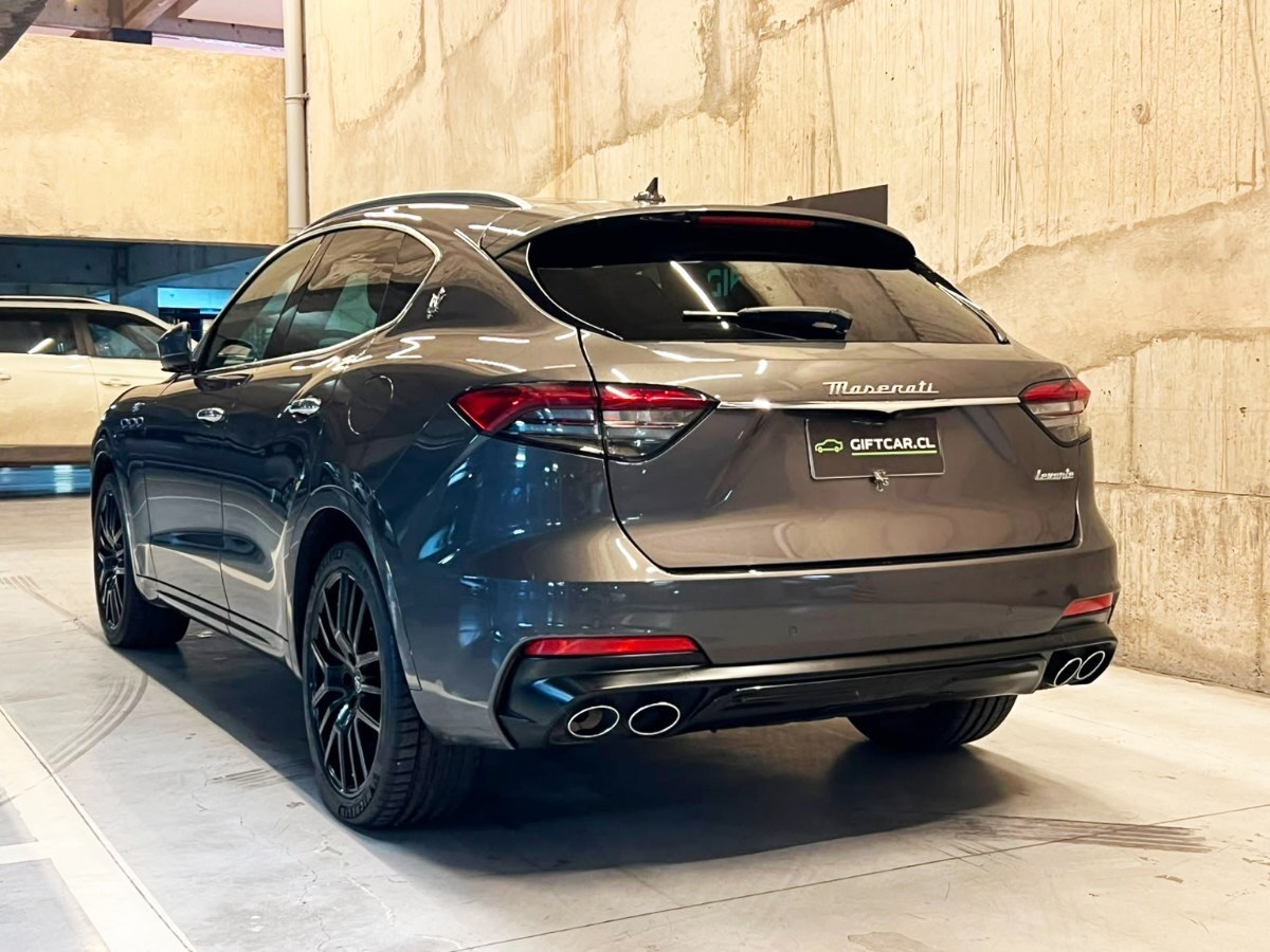 2023 Maserati Levante miniatura 6