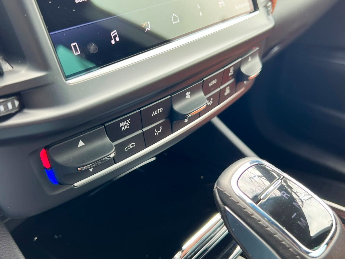 2023 Maserati Levante miniatura 19