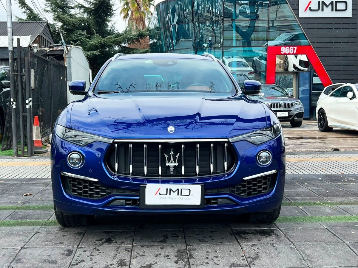 2023 Maserati Levante miniatura 2