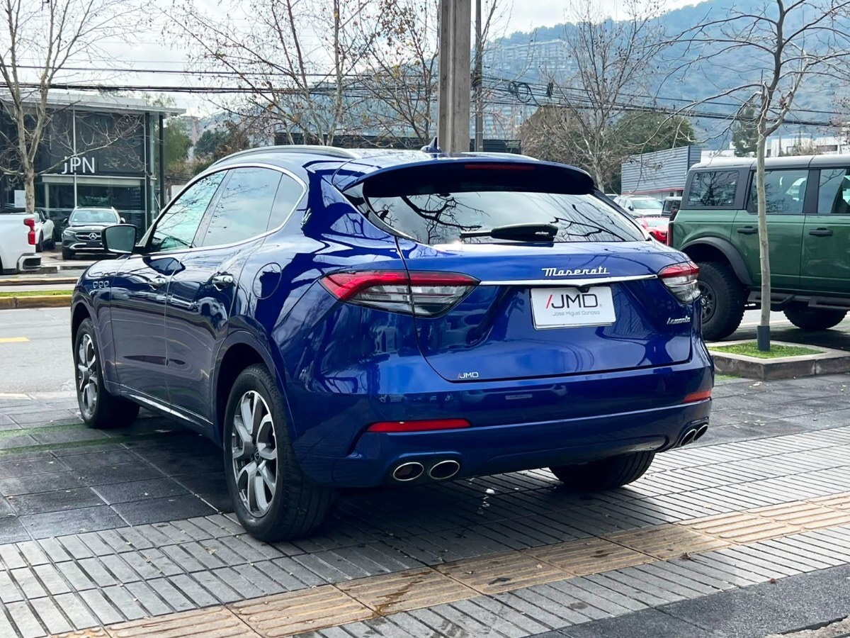 2023 Maserati Levante miniatura 6
