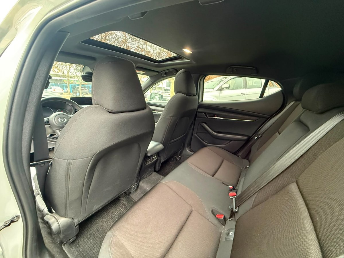 2025 Mazda 3 miniatura 15