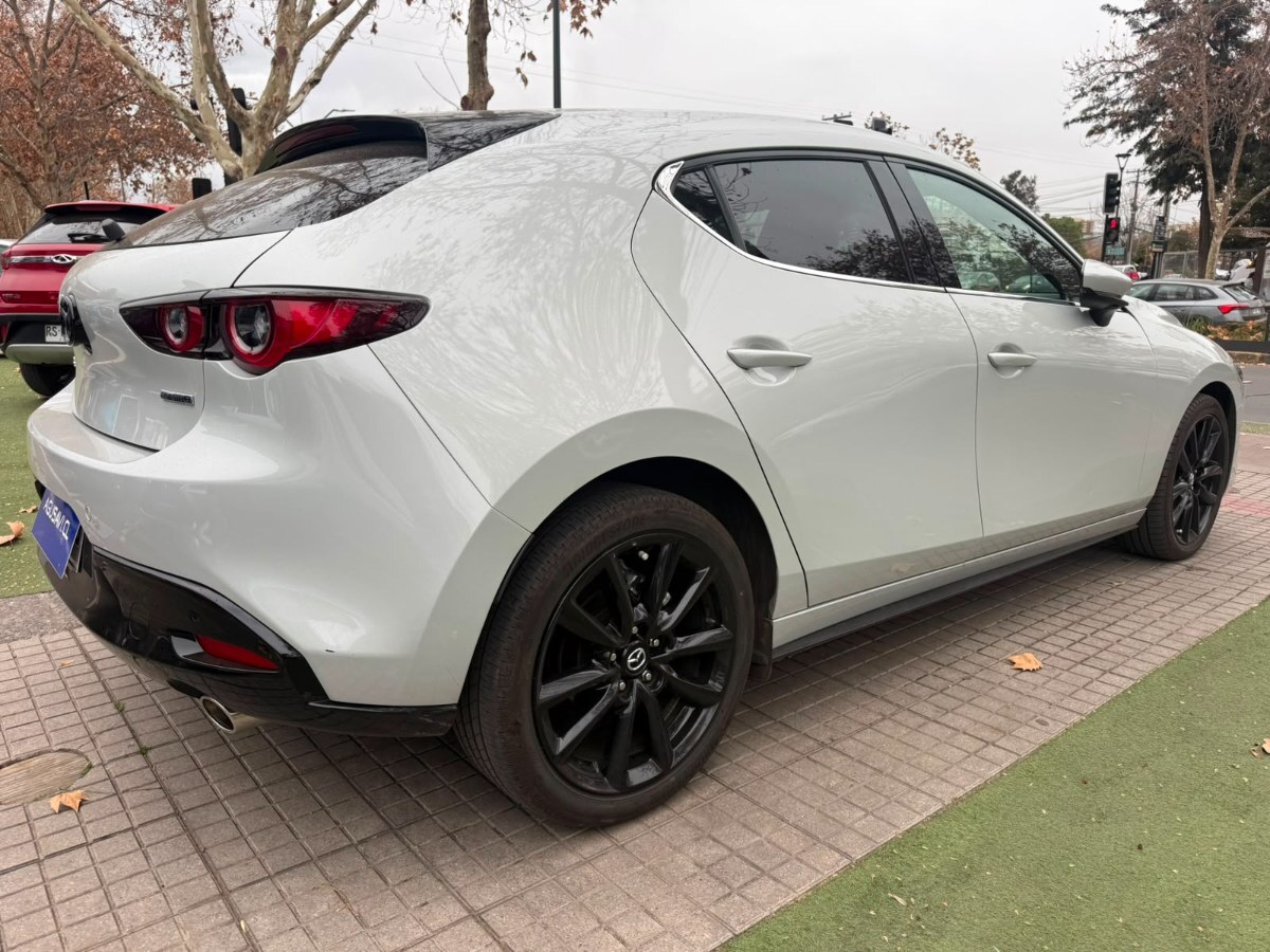 2025 Mazda 3 miniatura 4
