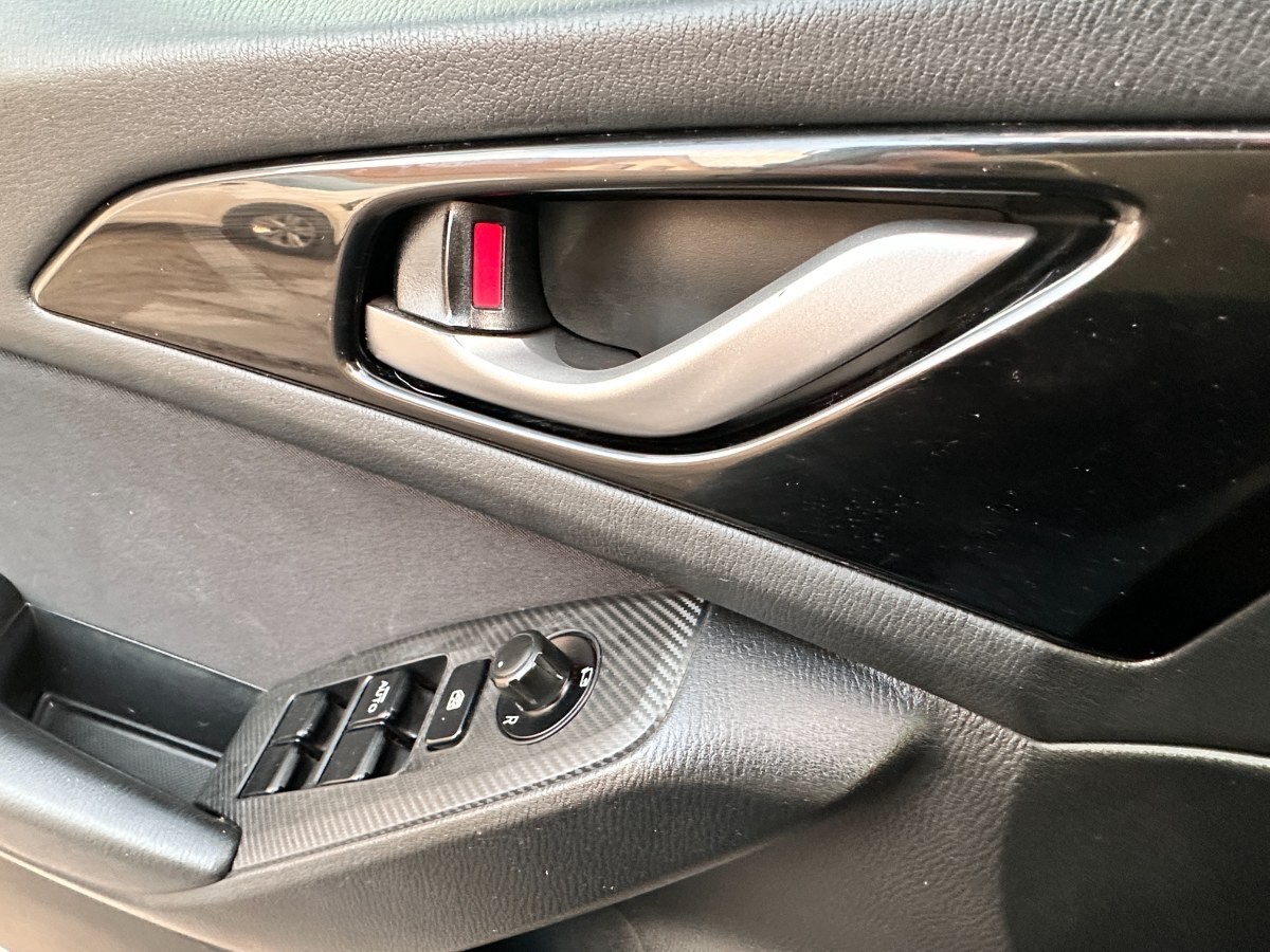 2016 Mazda 3 Sport miniatura 11