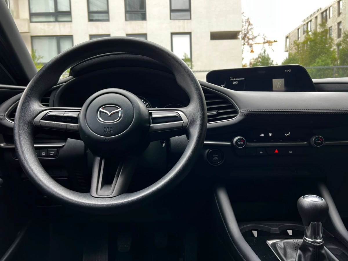 2024 Mazda 3 Sport miniatura 9