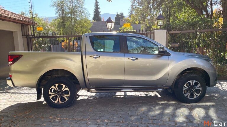 2017 Mazda BT-50 miniatura 3