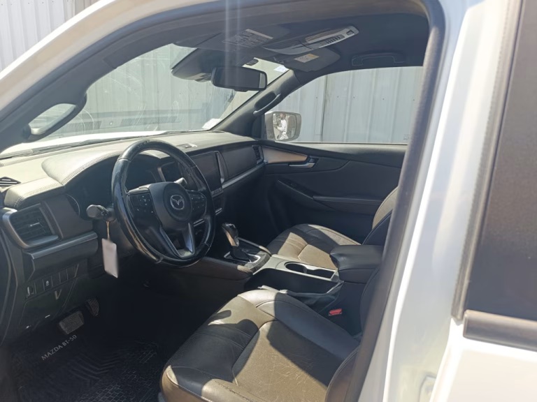 2022 Mazda BT-50 miniatura 11