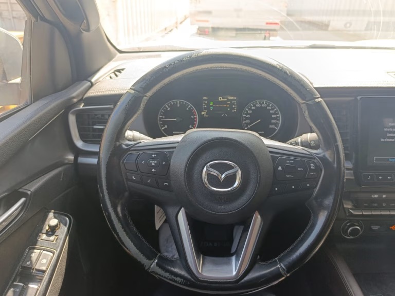 2022 Mazda BT-50 miniatura 13