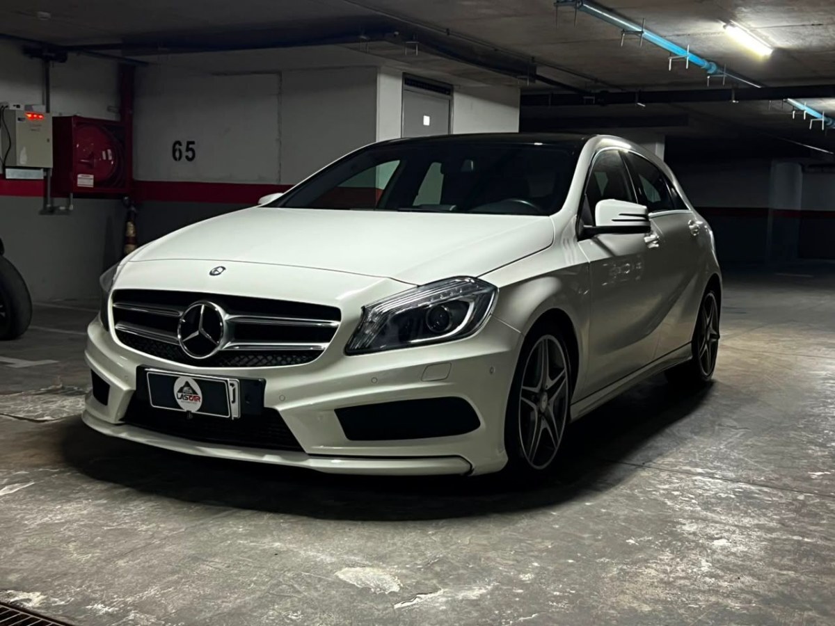 2015 Mercedes Benz A200 imagen 1