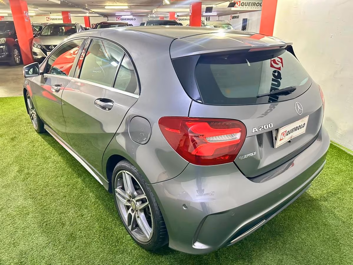 2017 Mercedes Benz A200 miniatura 3