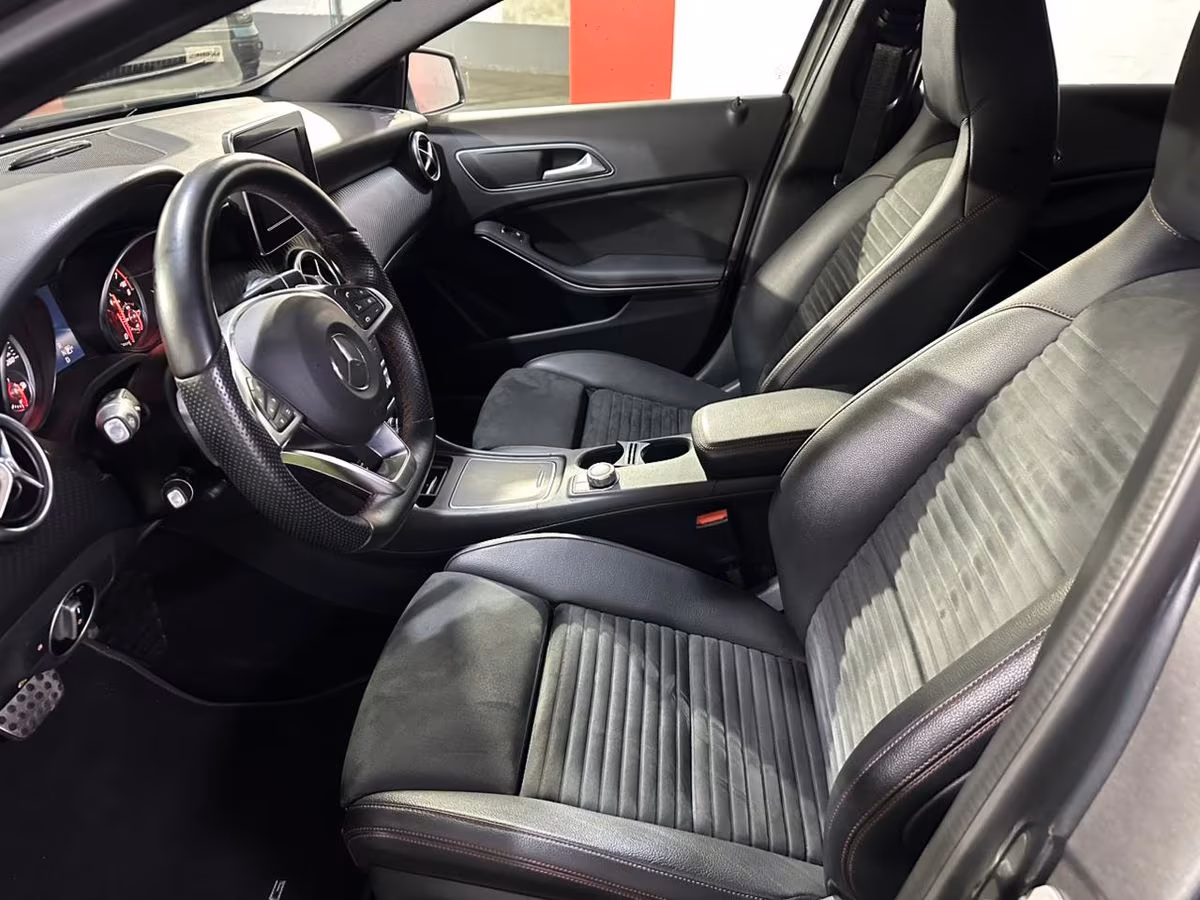 2017 Mercedes Benz A200 miniatura 6