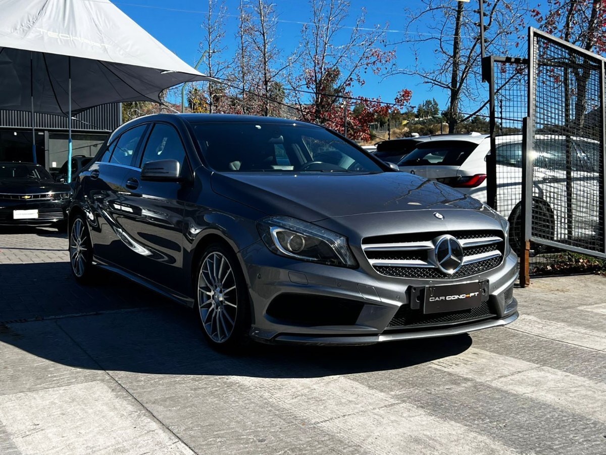 2014 Mercedes Benz A200 miniatura 3