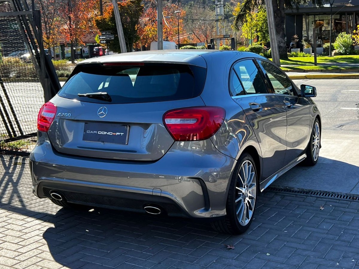 2014 Mercedes Benz A200 miniatura 4