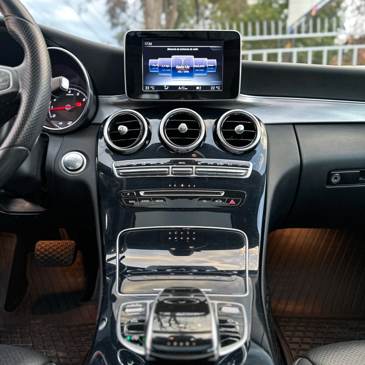 2017 Mercedes Benz C200 miniatura 12