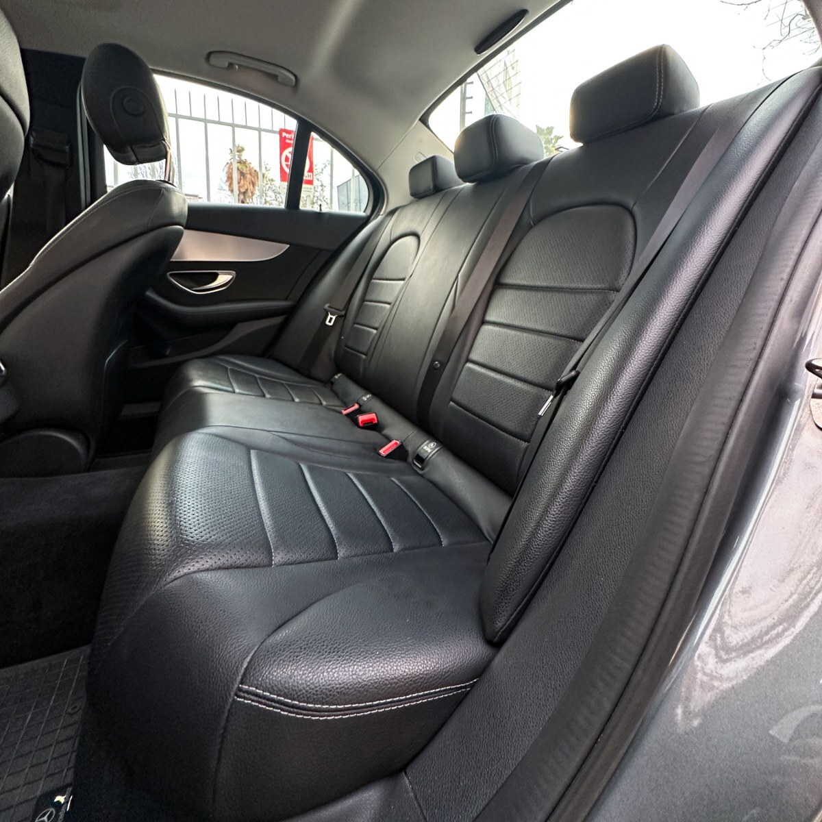 2017 Mercedes Benz C200 miniatura 15
