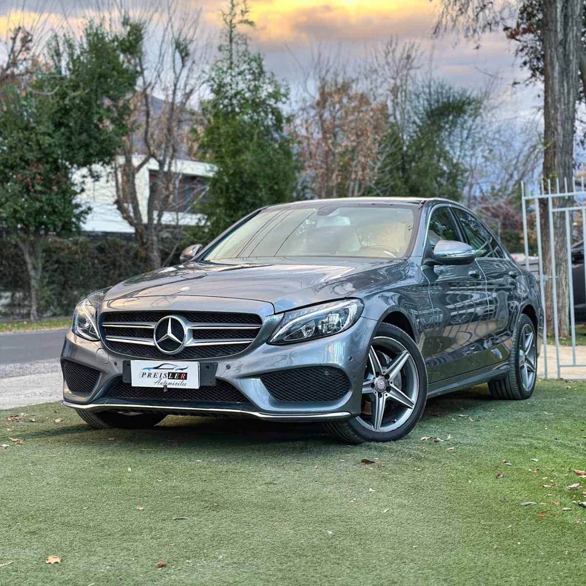 2017 Mercedes Benz C200 miniatura 3