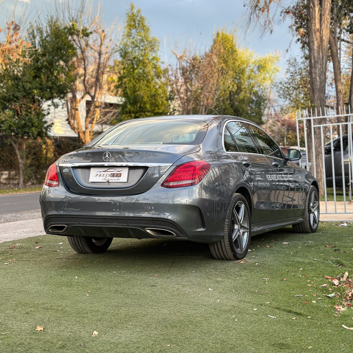 2017 Mercedes Benz C200 miniatura 7