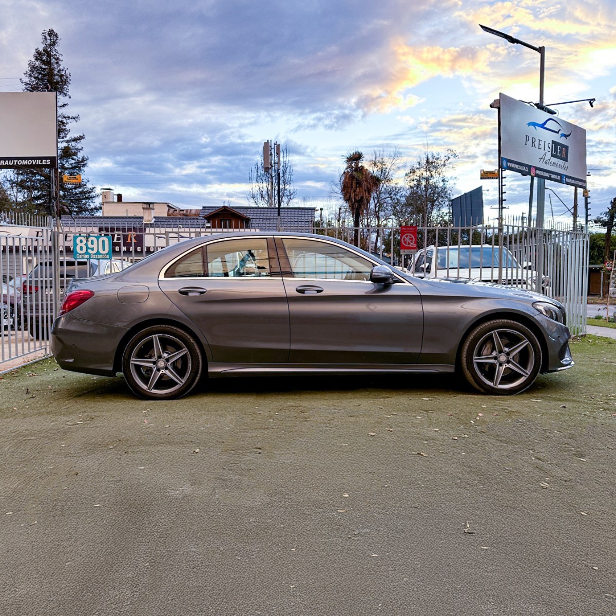 2017 Mercedes Benz C200 miniatura 9