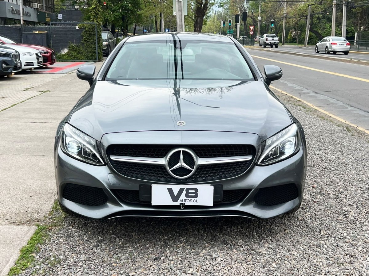 2018 Mercedes Benz C200 miniatura 2