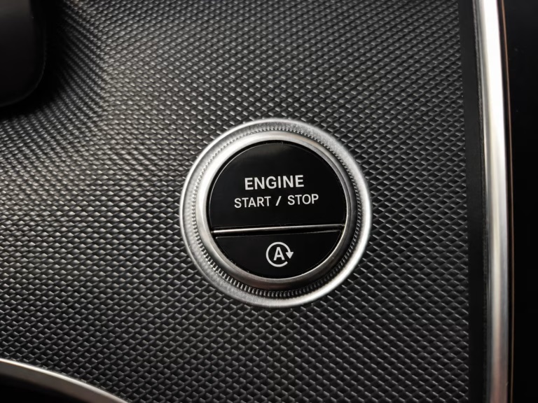 2023 Mercedes Benz C200 miniatura 15
