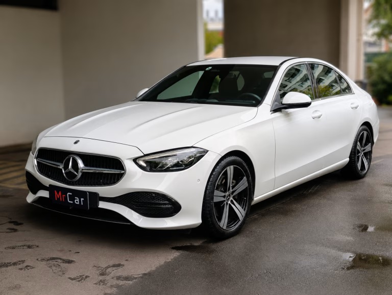 2023 Mercedes Benz C200 miniatura 2