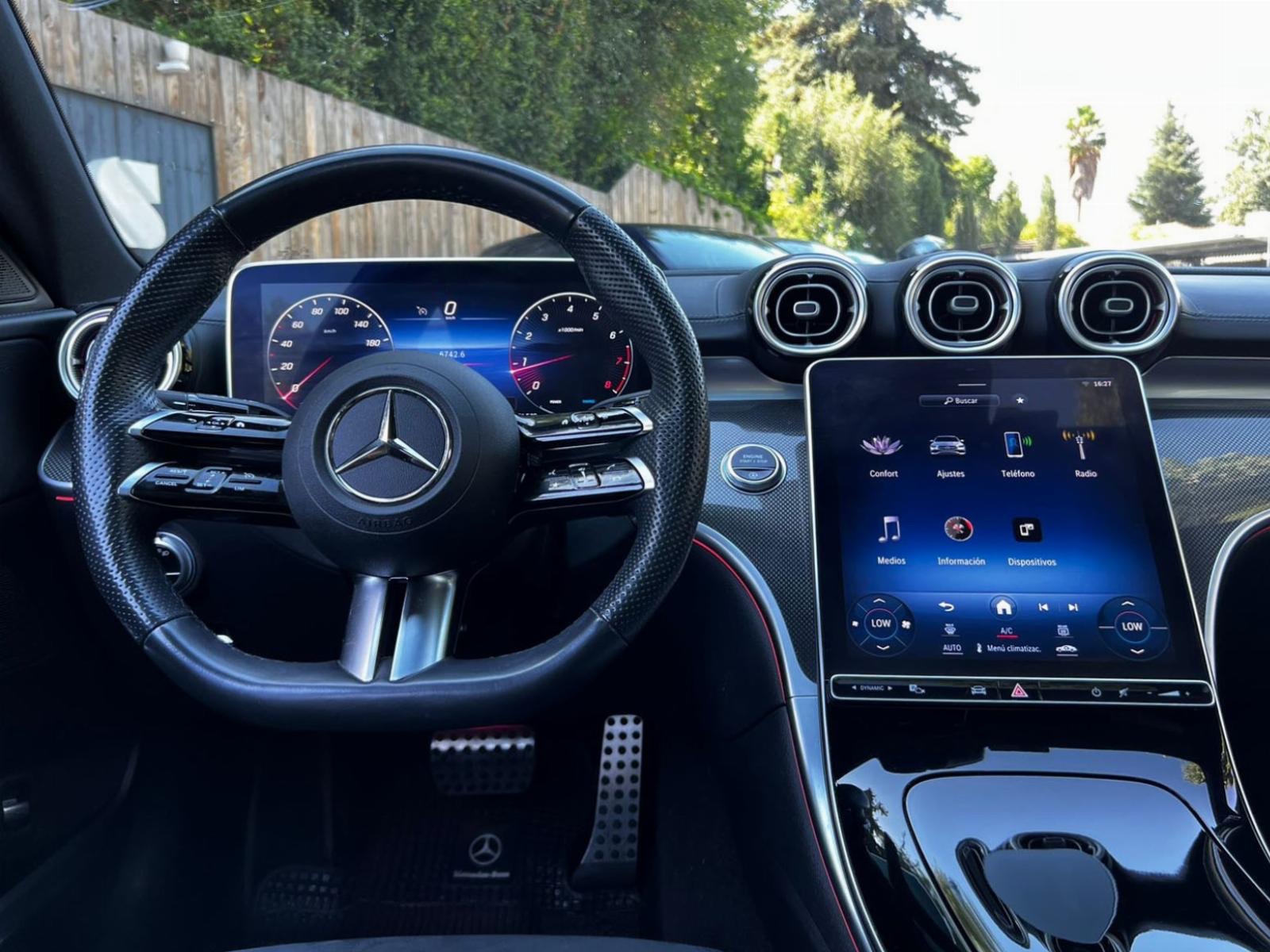 2023 Mercedes Benz C200 miniatura 11