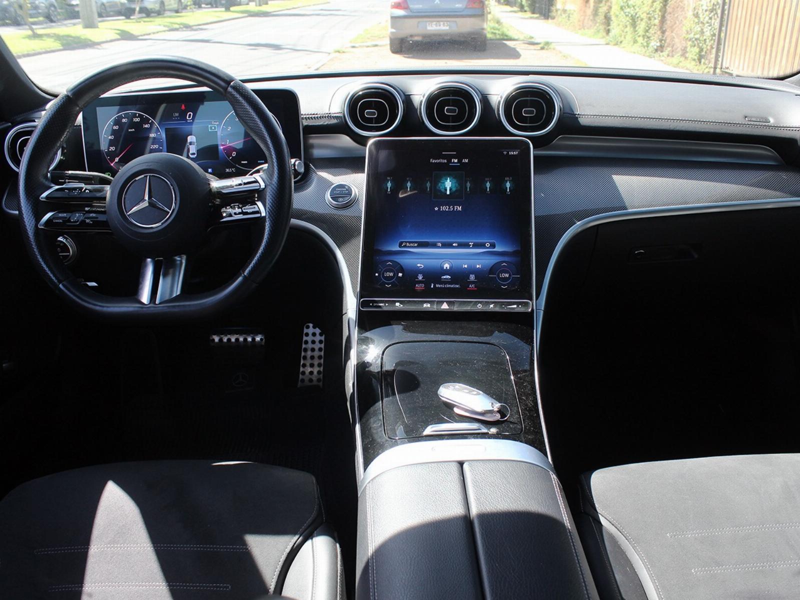 2024 Mercedes Benz C200 miniatura 6