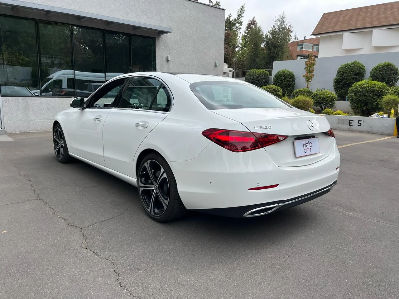 2023 Mercedes Benz C300 miniatura 3