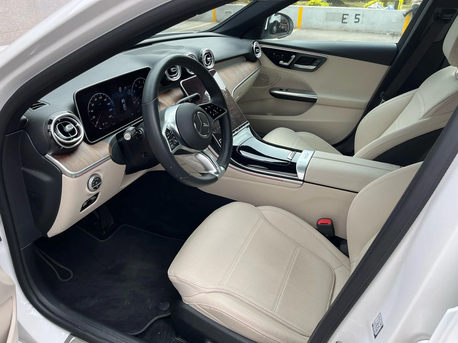 2023 Mercedes Benz C300 miniatura 8