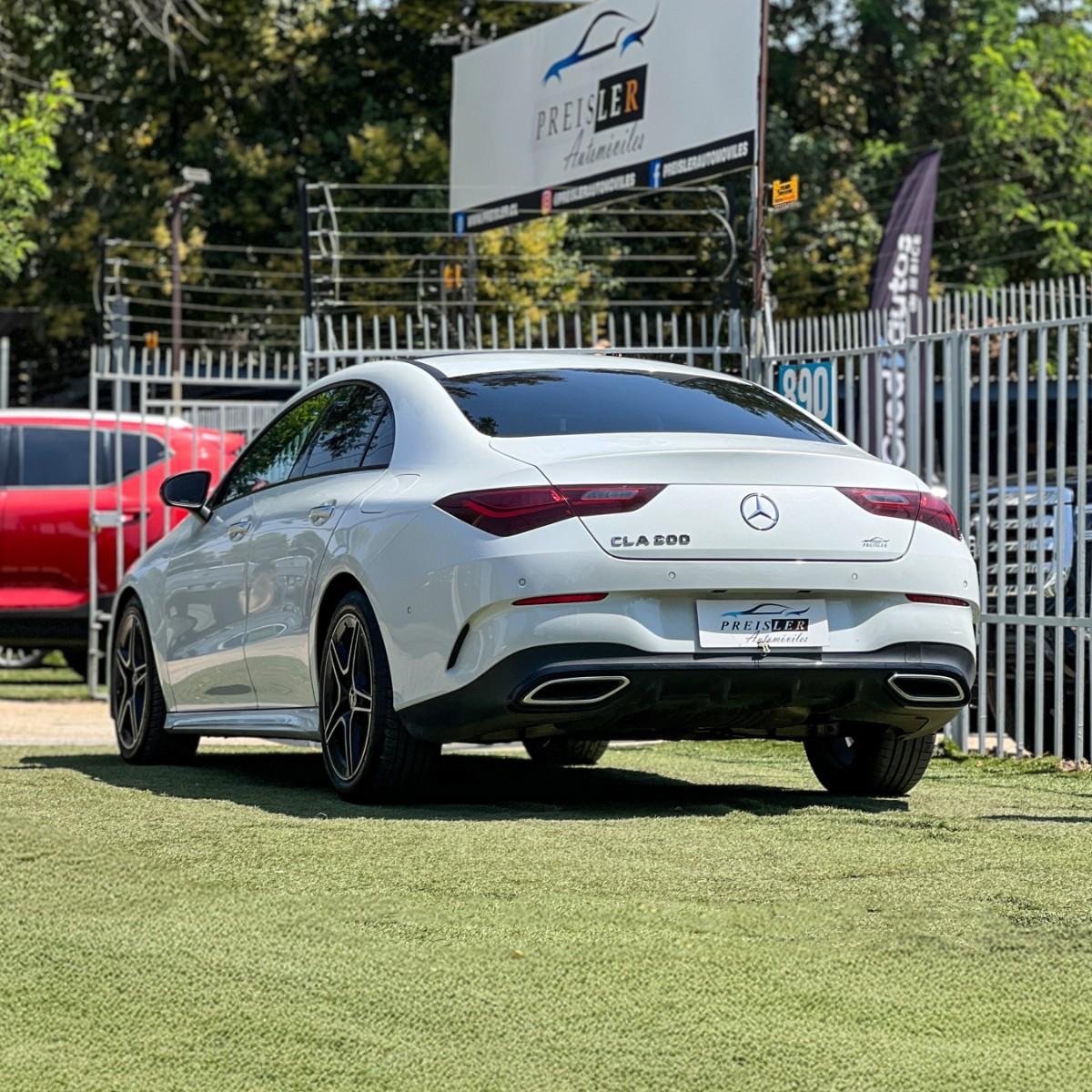 2025 Mercedes Benz CLA 200 miniatura 5