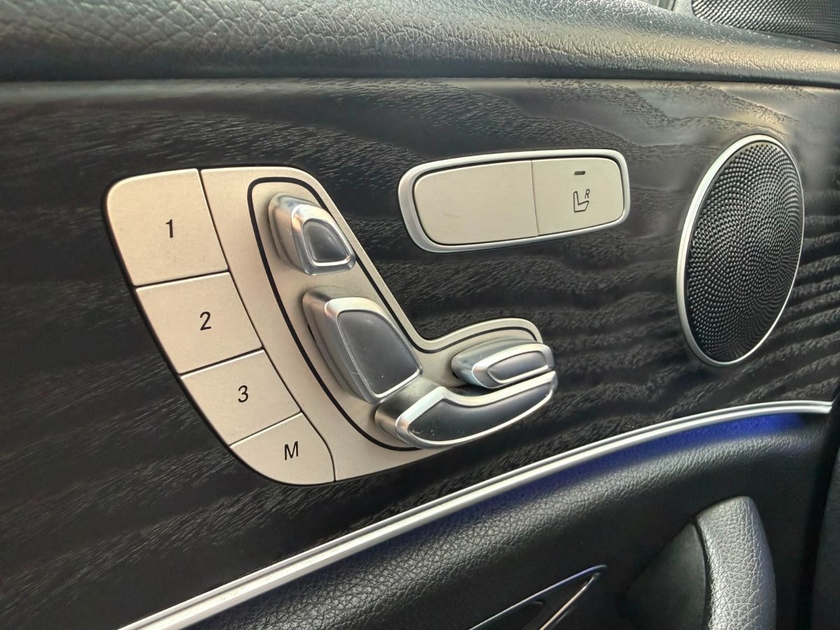 2017 Mercedes Benz E200 miniatura 13