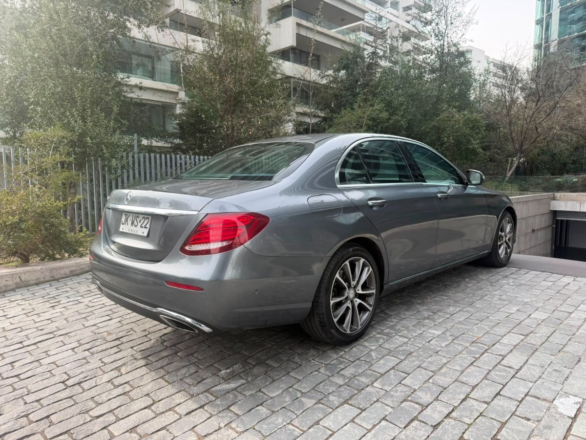 2017 Mercedes Benz E200 miniatura 4