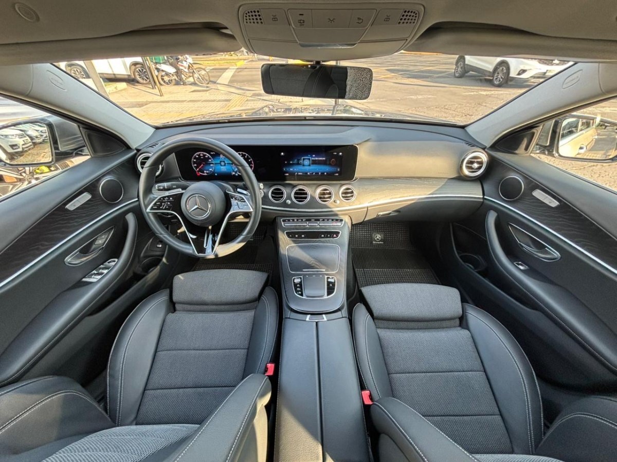2023 Mercedes Benz E200 miniatura 15