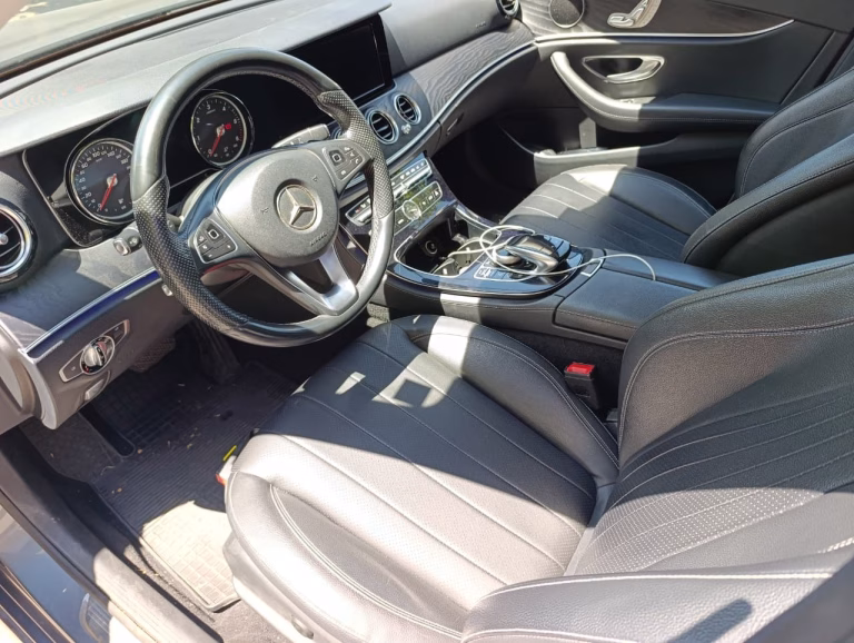 2017 Mercedes Benz E220d miniatura 16