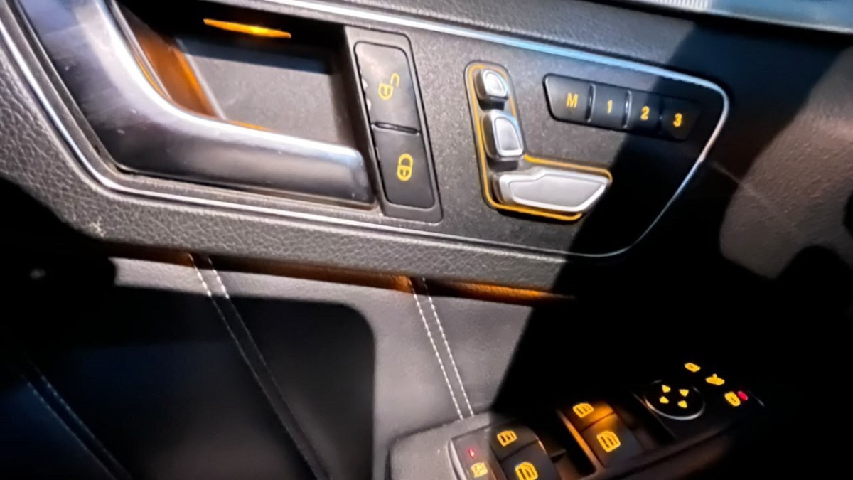 2015 Mercedes Benz E250 miniatura 12